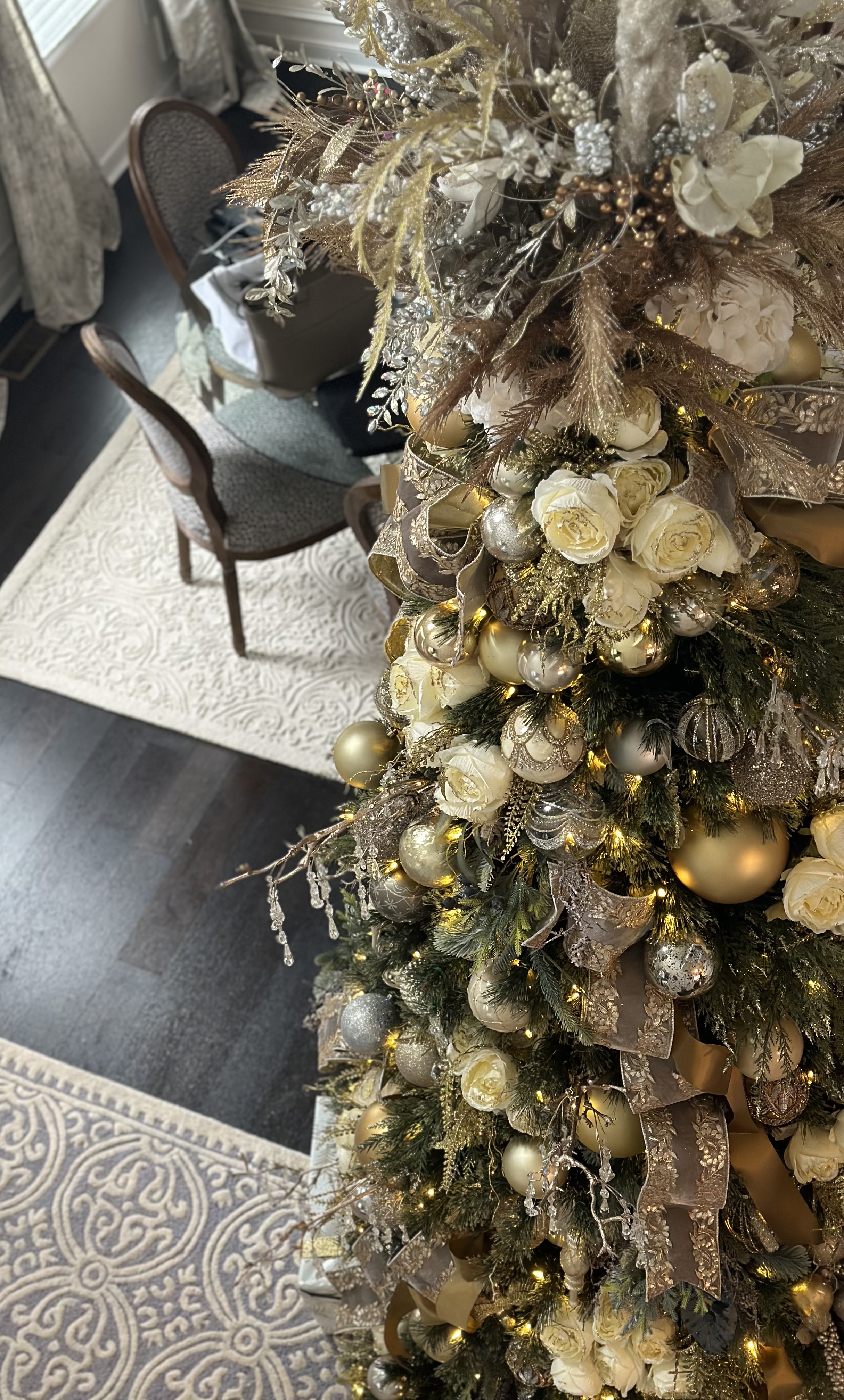 Full holiday installation reveal