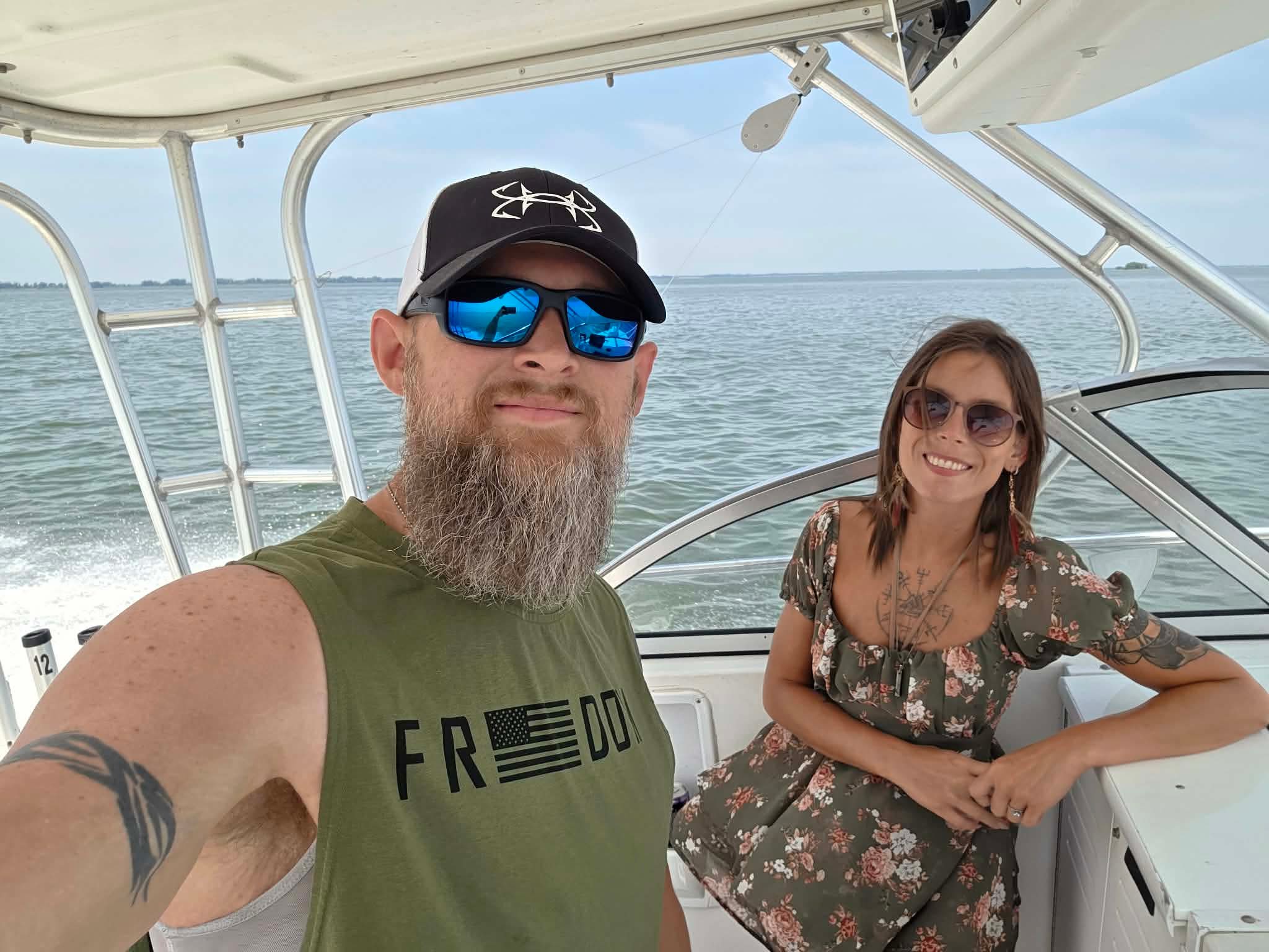 Captain Gene Romanowski fishing Lake Erie, photo 3