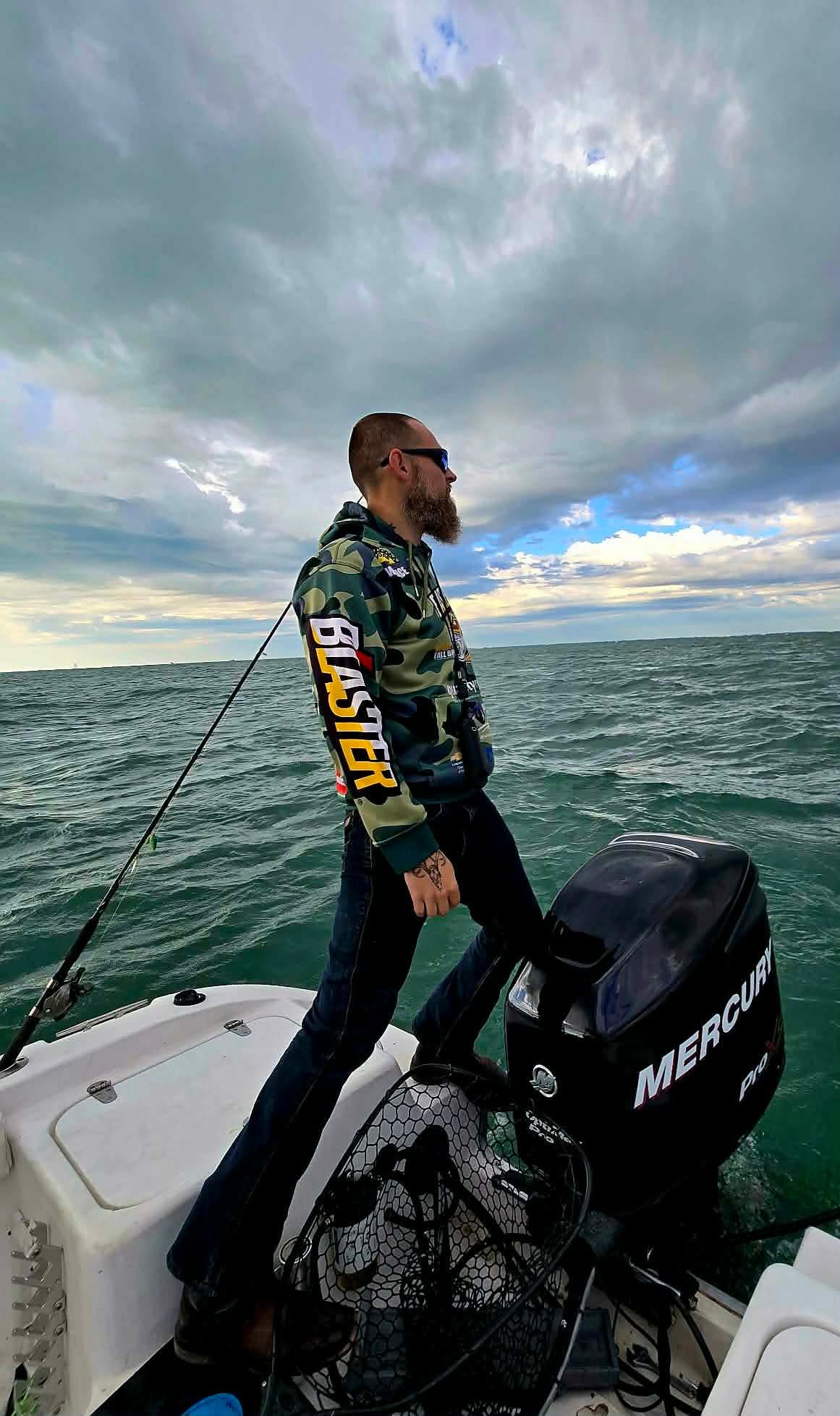Captain Gene Romanowski fishing Lake Erie, photo 1