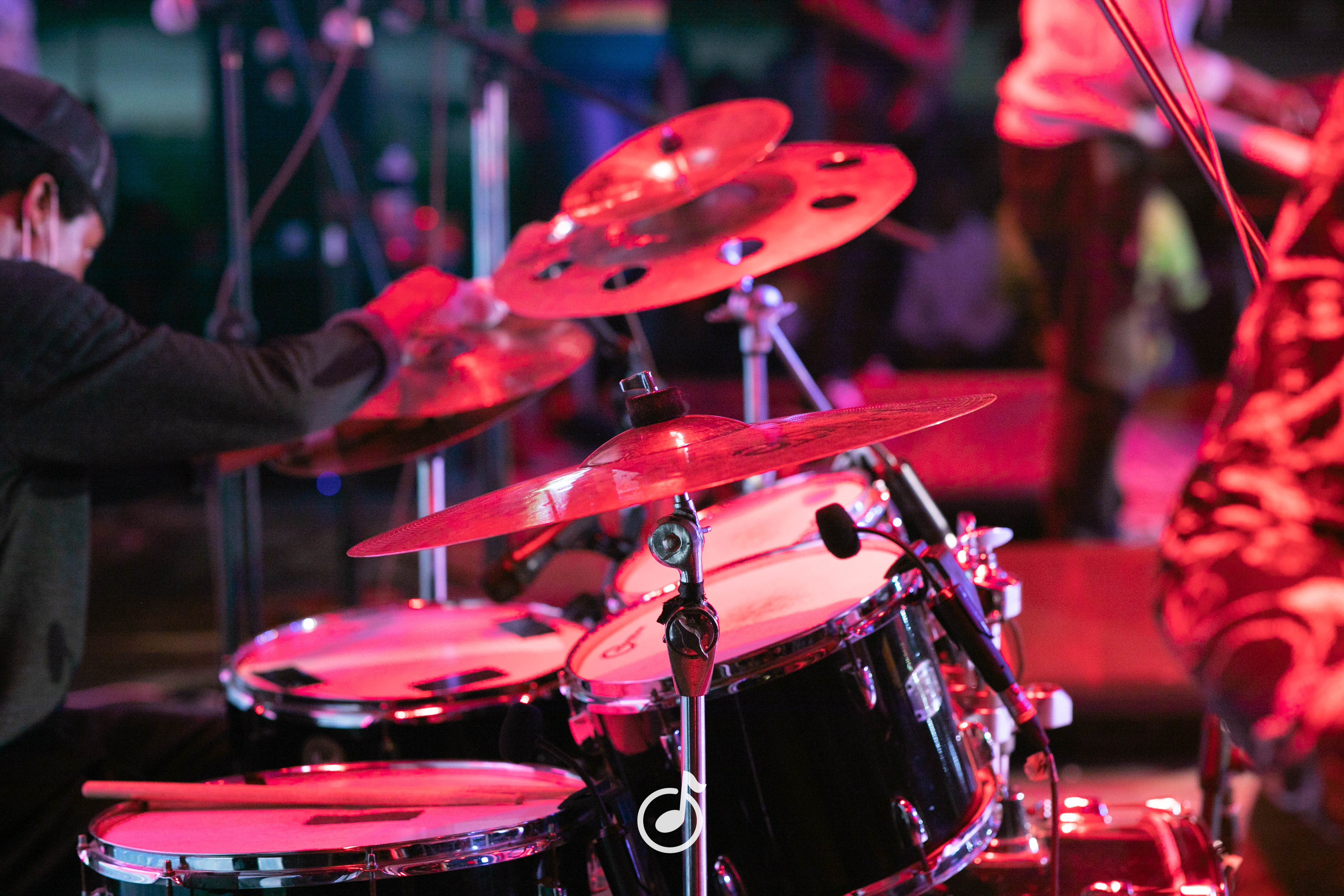 Live production moment captured by Livemusic Studios