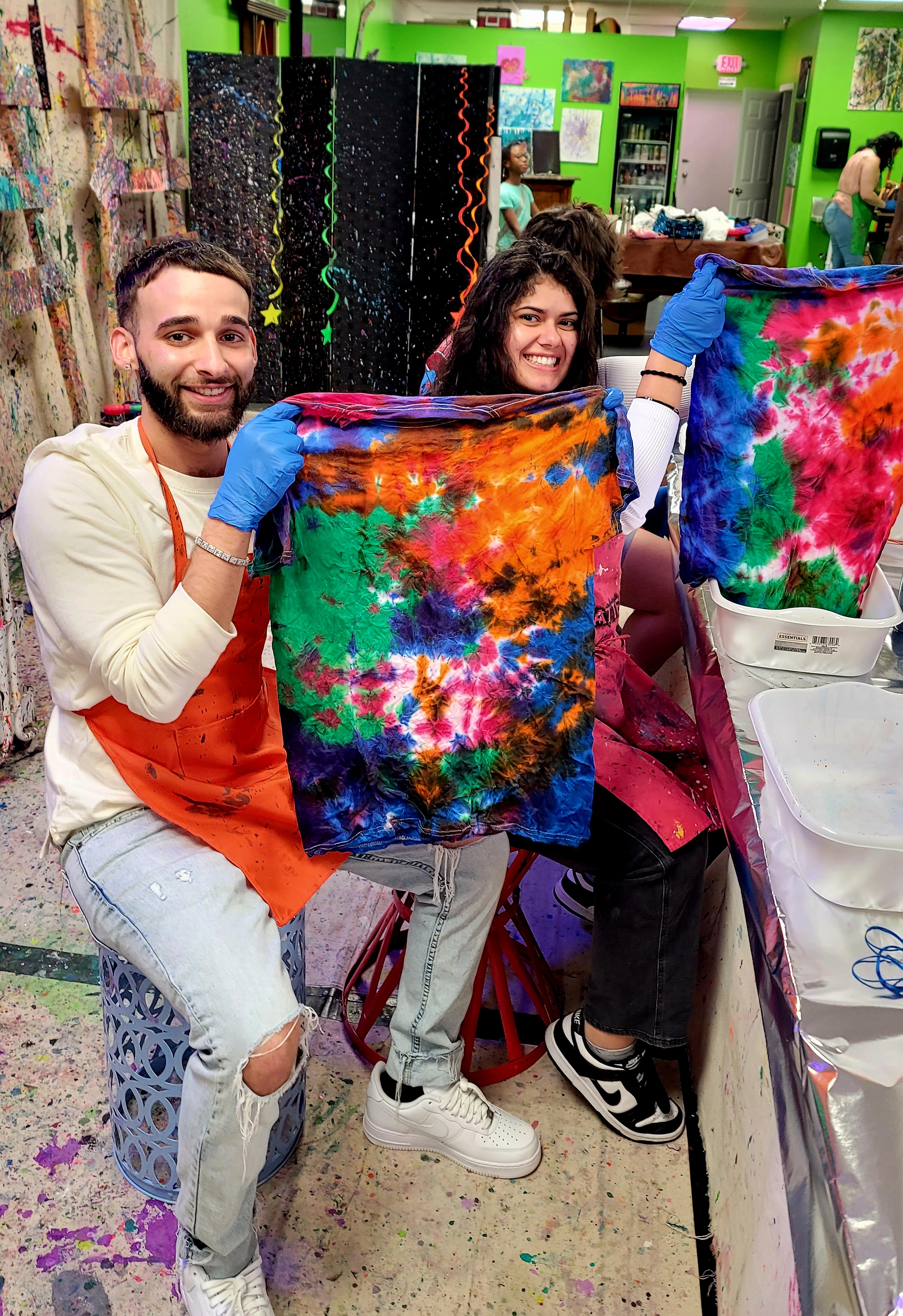 Kids tie dye class