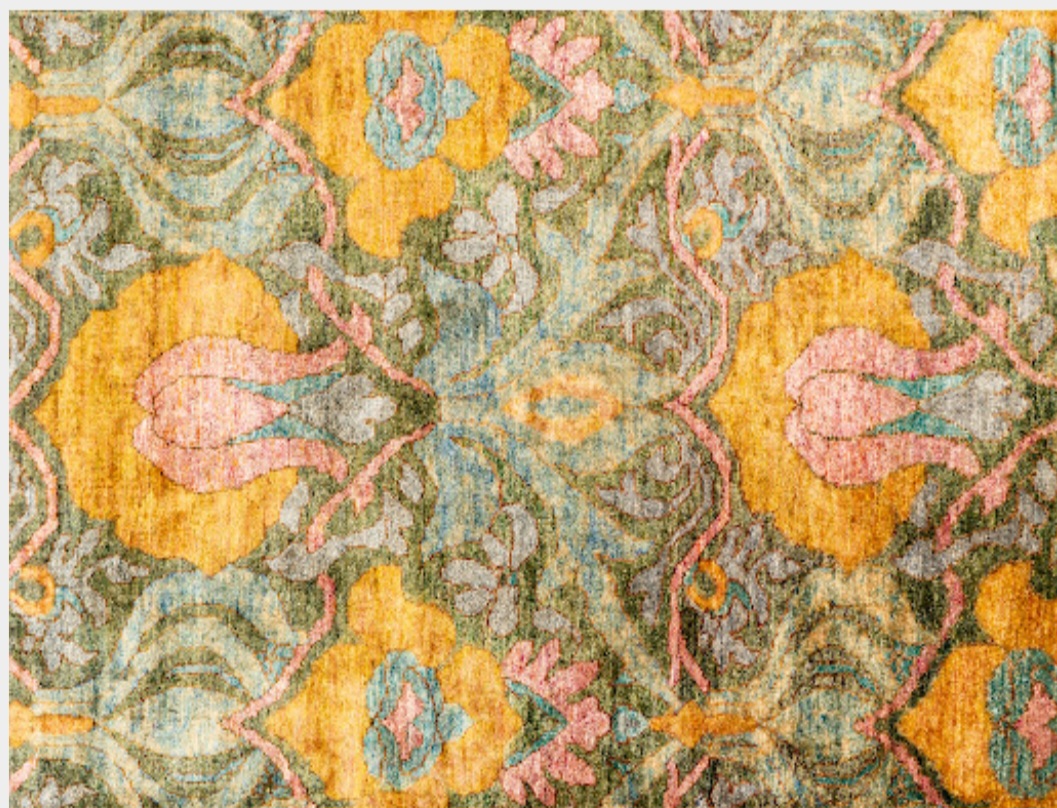 The small Giant — Curated Art & Rug Pairings