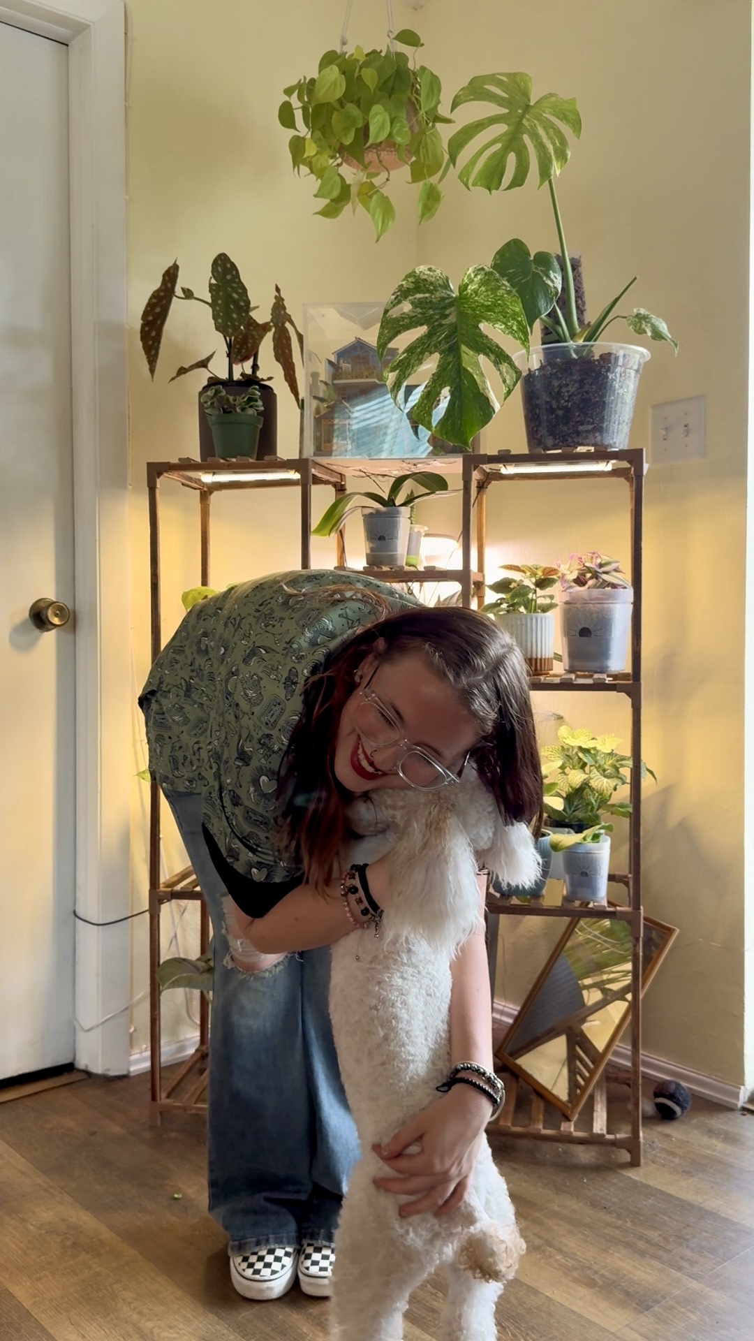 Elisabeth grooming a dog