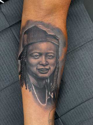 Traditional black and grey tattoo design